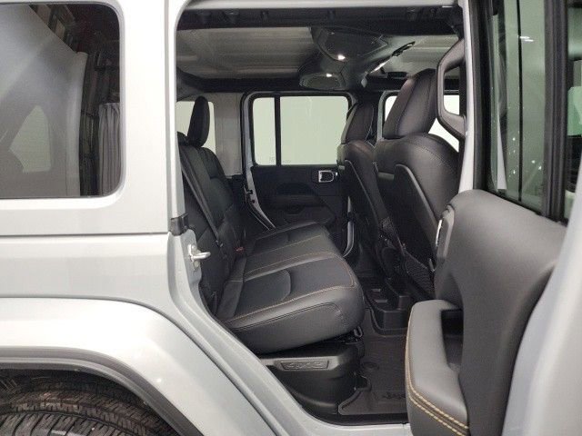New 2024 Jeep Wrangler Unlimited Sahara AWD/4WD image 28