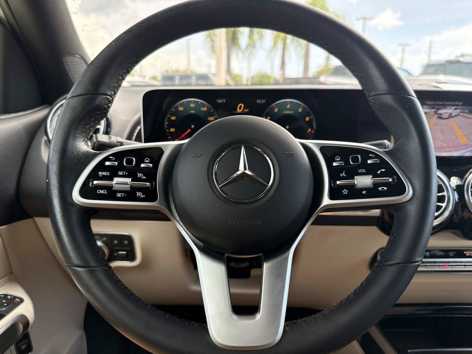 Certified 2021 Mercedes-Benz GLB 250 4MATIC image 29