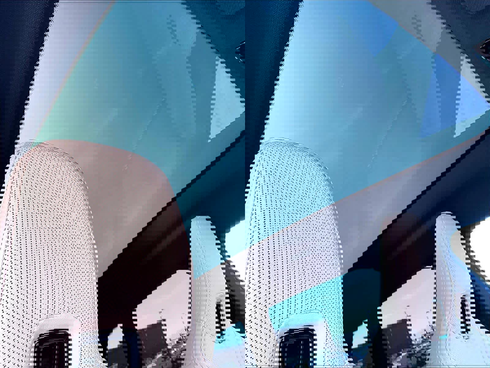 Used 2025 BMW iX xDrive50 w/ Convenience Package image 24