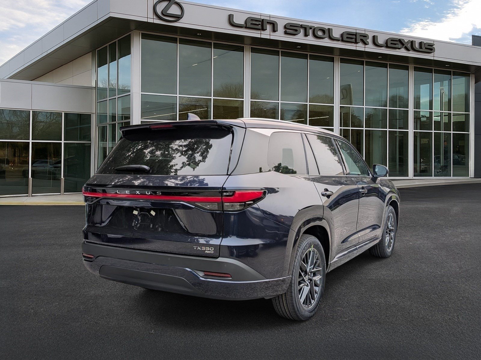 New 2026 Lexus TX 350 AWD image 2