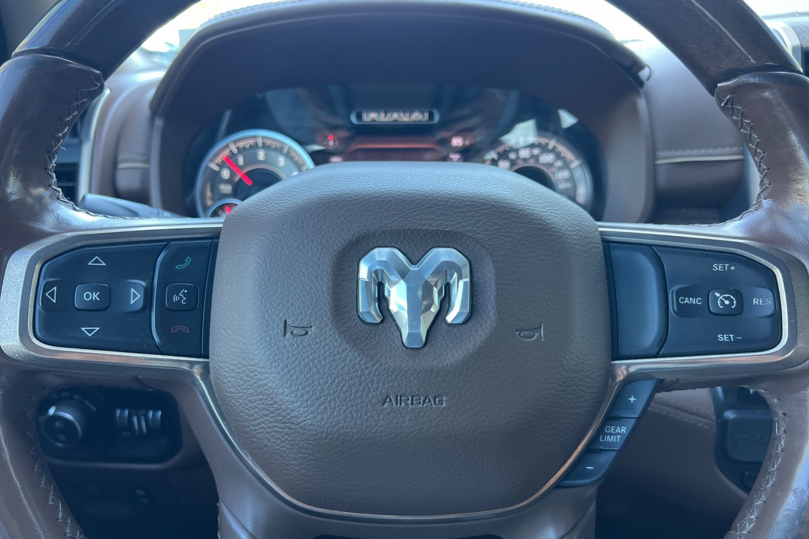 Used 2020 RAM 1500 Limited RWD image 33