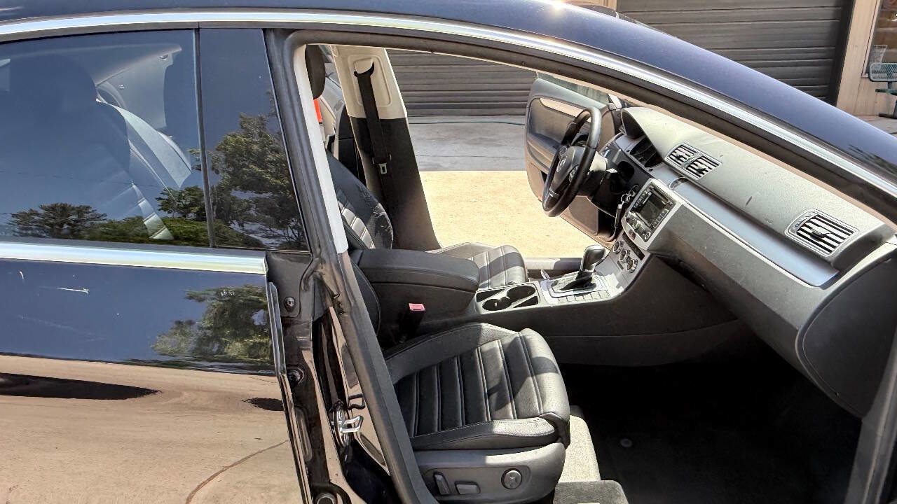Used 2014 Volkswagen CC R-Line image 52
