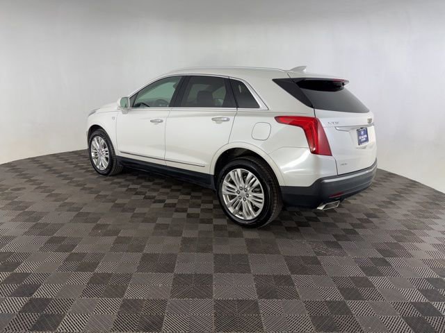 Used 2017 Cadillac XT5 Premium Luxury w/ LPO, Wheel Lock Package AWD/4WD image 8