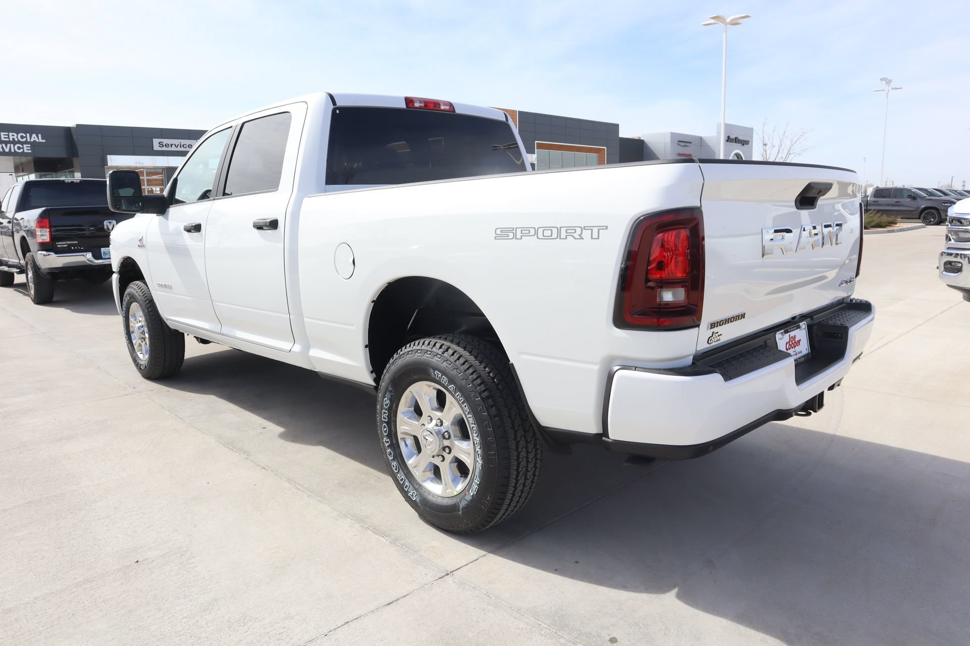 New 2026 RAM 2500 Big Horn AWD/4WD image 23