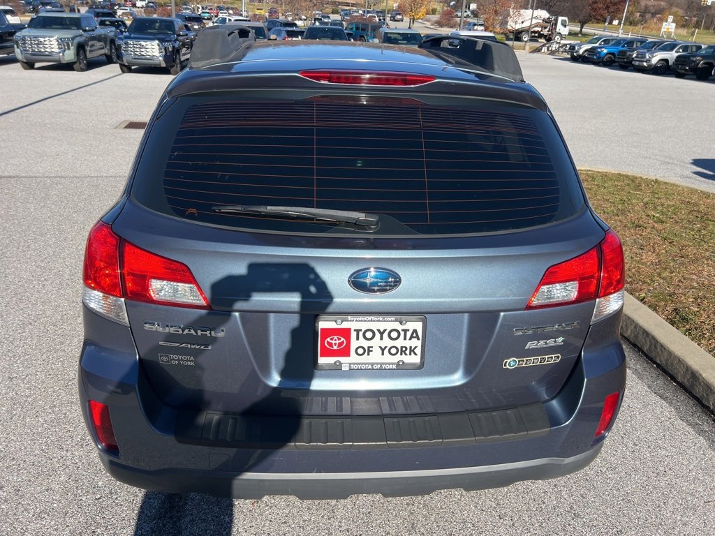 Used 2013 Subaru Outback 2.5i image 5