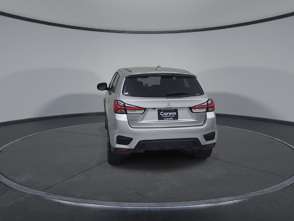 Used 2026 Mitsubishi Outlander Sport SE AWD/4WD image 13