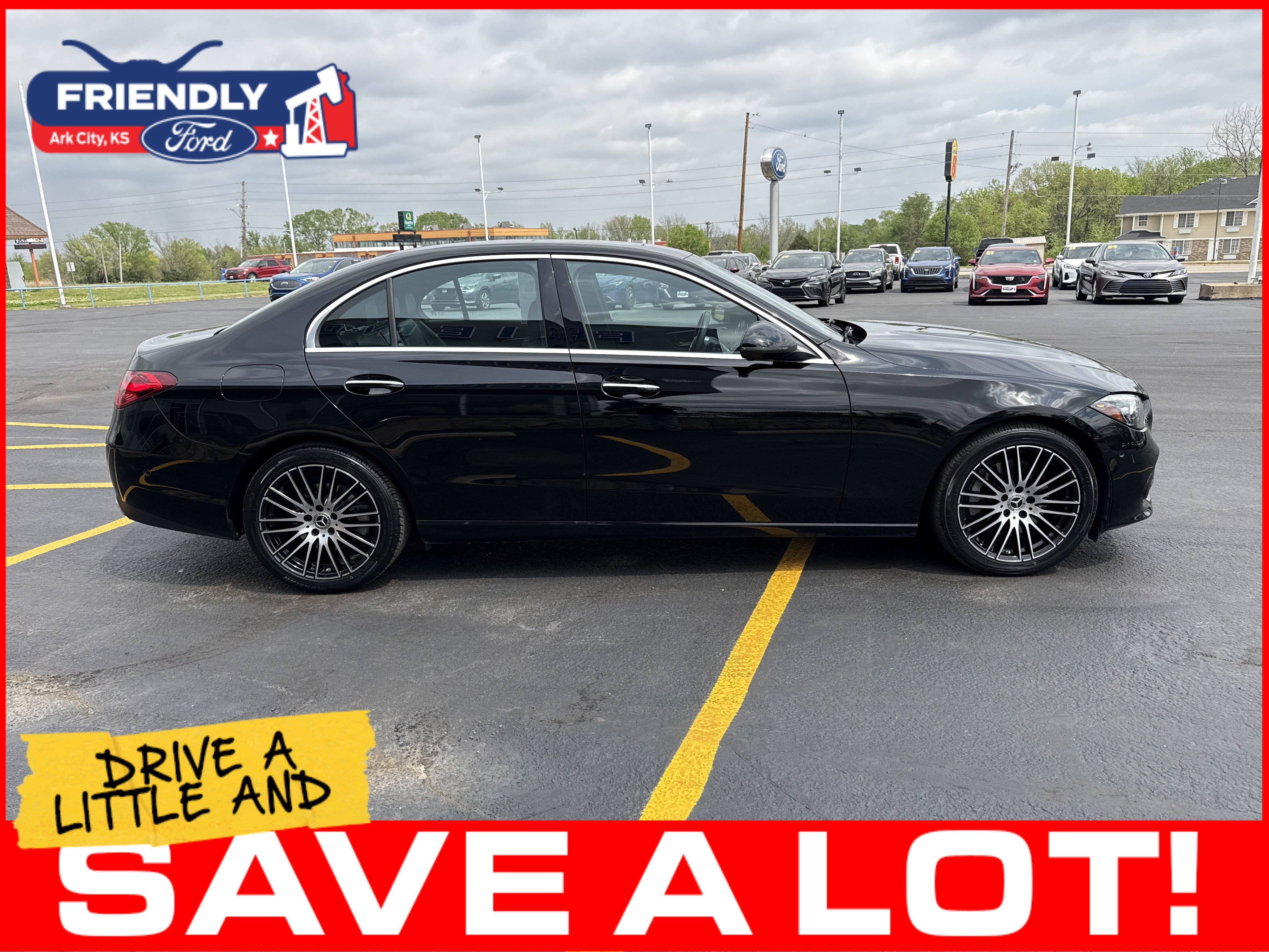 Used 2024 Mercedes-Benz C 300 Sedan image 4