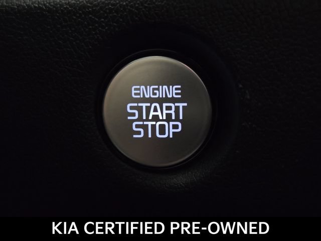 Certified 2025 Kia Sorento EX w/ EX Panoramic Sunroof Package AWD/4WD image 33