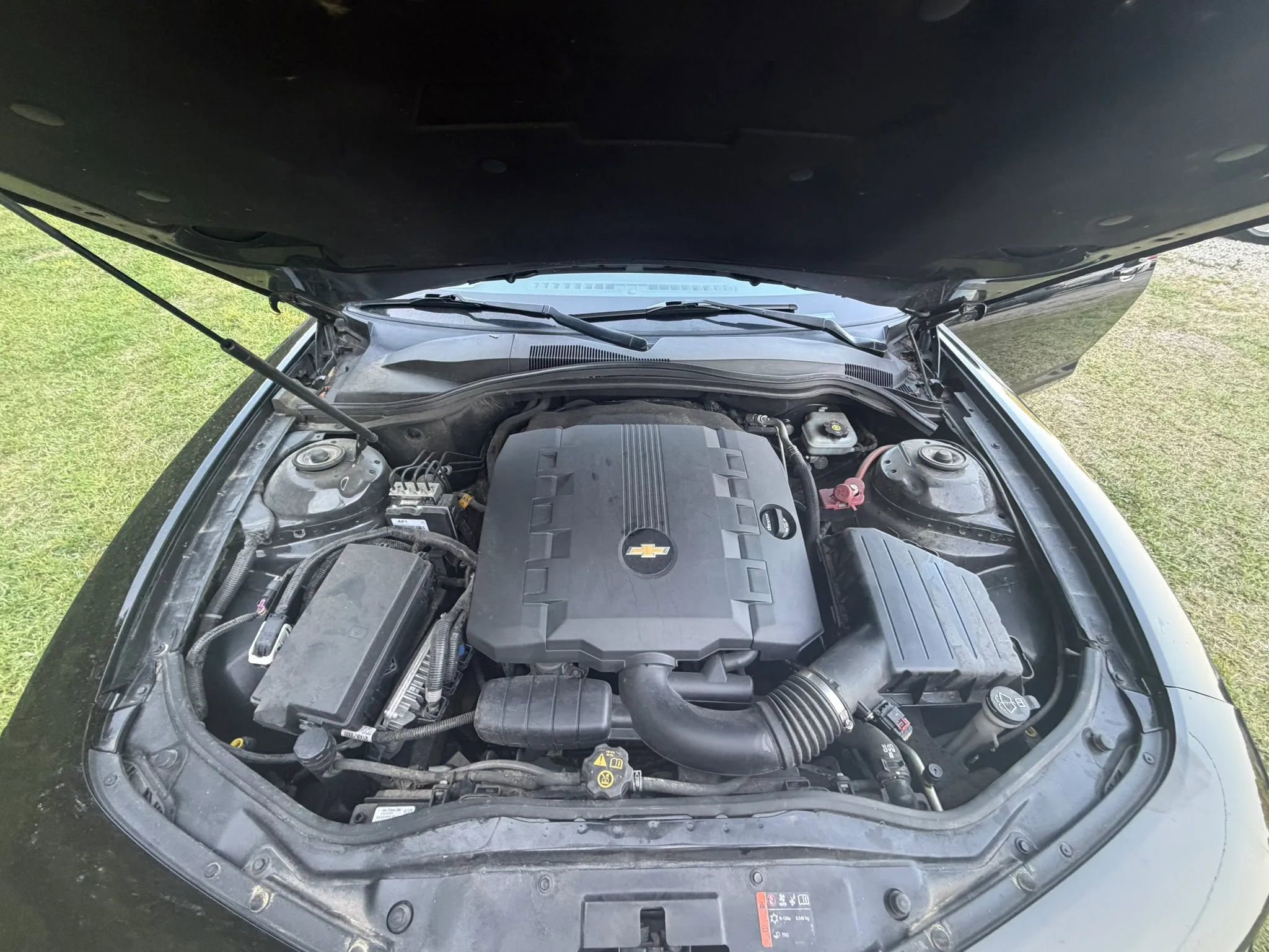 Used 2014 Chevrolet Camaro LS RWD image 16