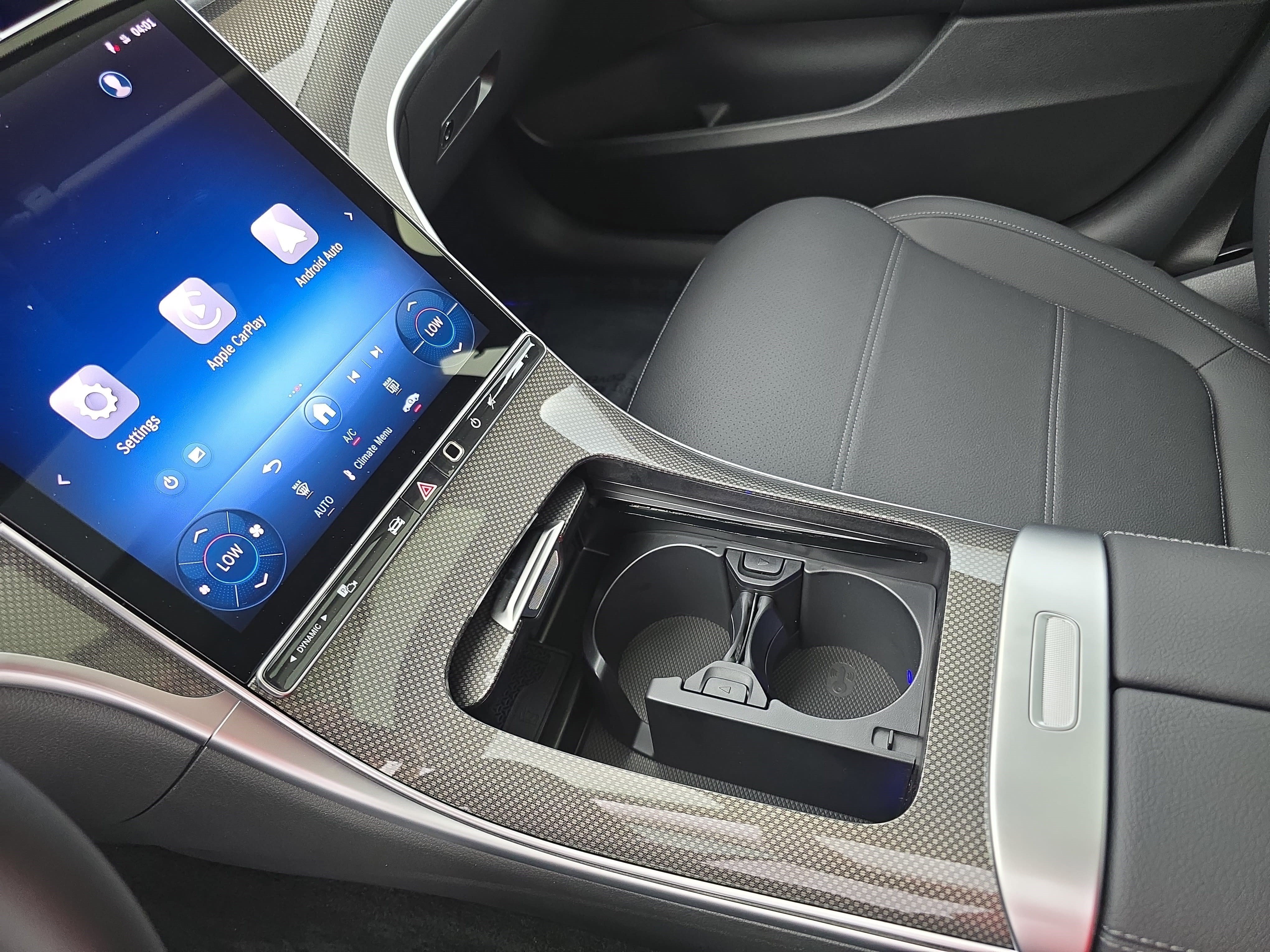 New 2026 Mercedes-Benz C 300 4MATIC Sedan image 25