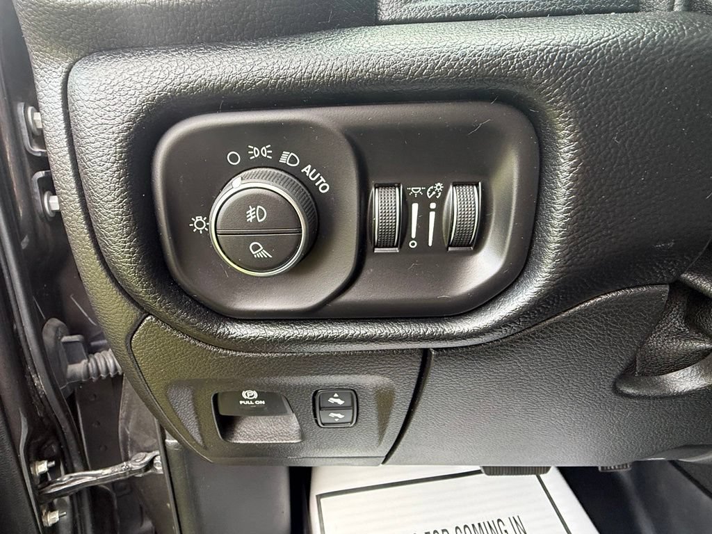 Used 2019 RAM 1500 Rebel w/ Level 2 Equipment Group AWD/4WD image 13