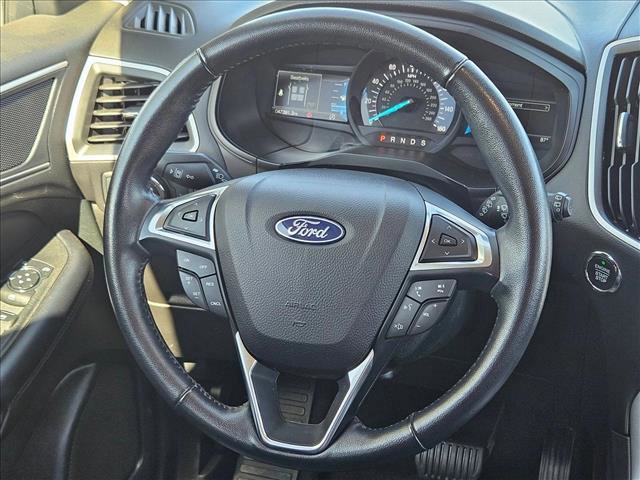Used 2023 Ford Edge SEL image 11