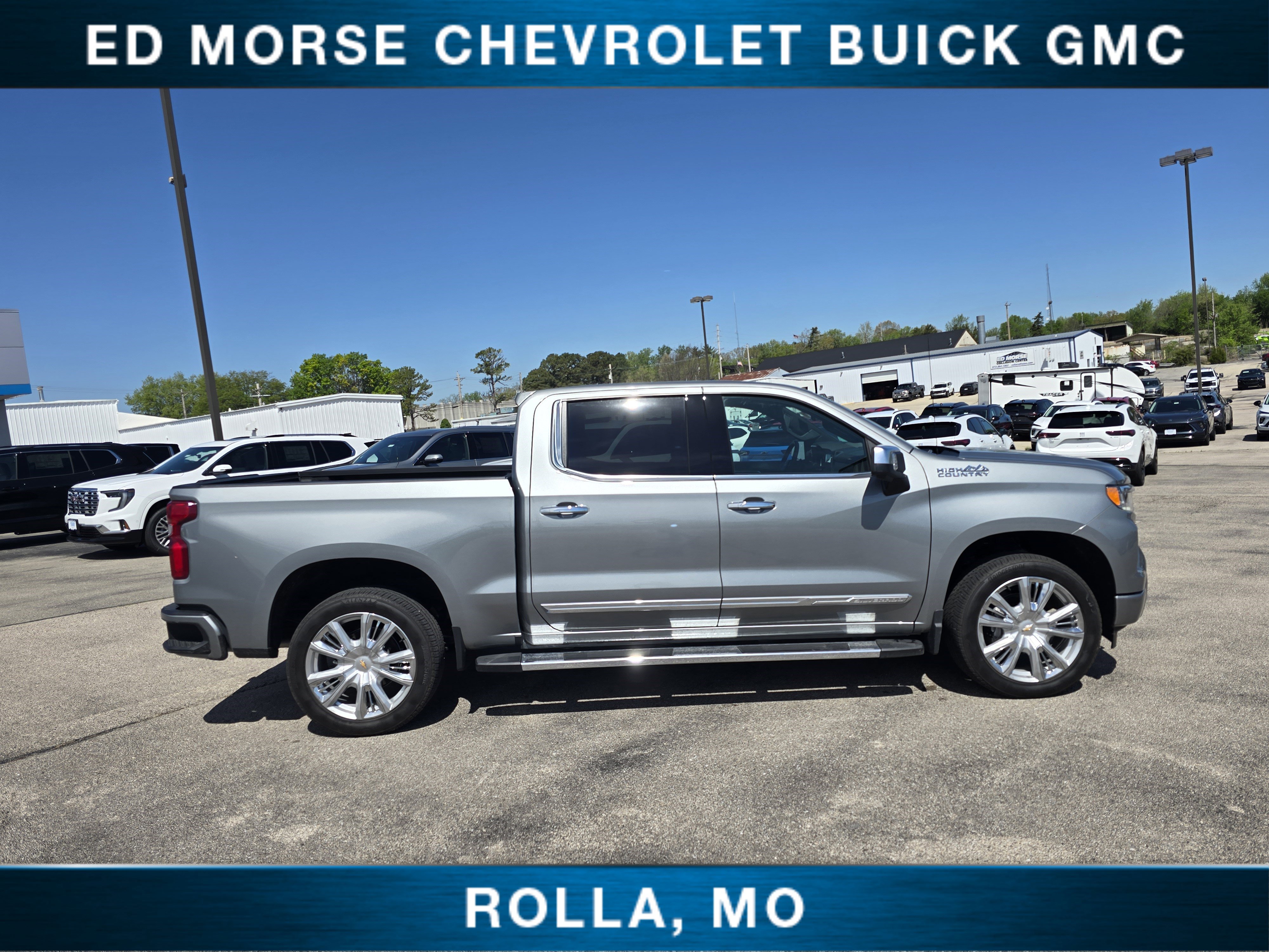 Certified 2026 Chevrolet Silverado 1500 High Country w/ Technology Package AWD/4WD image 2