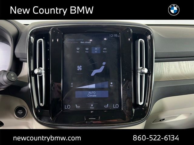 Used 2019 Volvo XC40 T5 Inscription AWD/4WD image 17