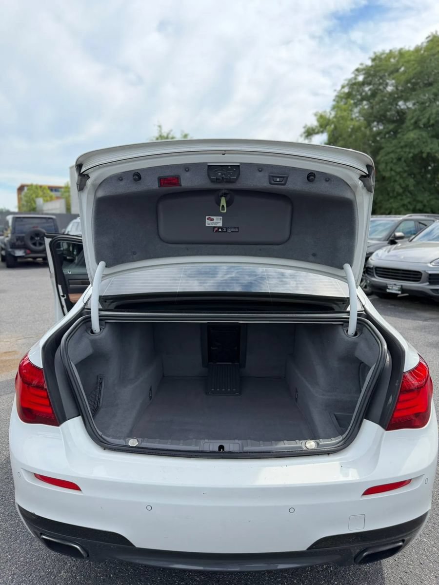 Used 2013 BMW 740Li xDrive AWD/4WD image 6