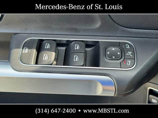 New 2026 Mercedes-Benz GLB 250 4MATIC image 18
