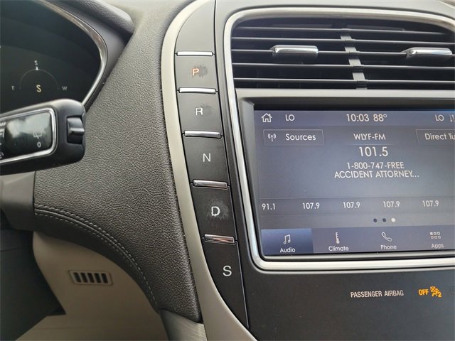 Used 2020 Lincoln Nautilus FWD image 18