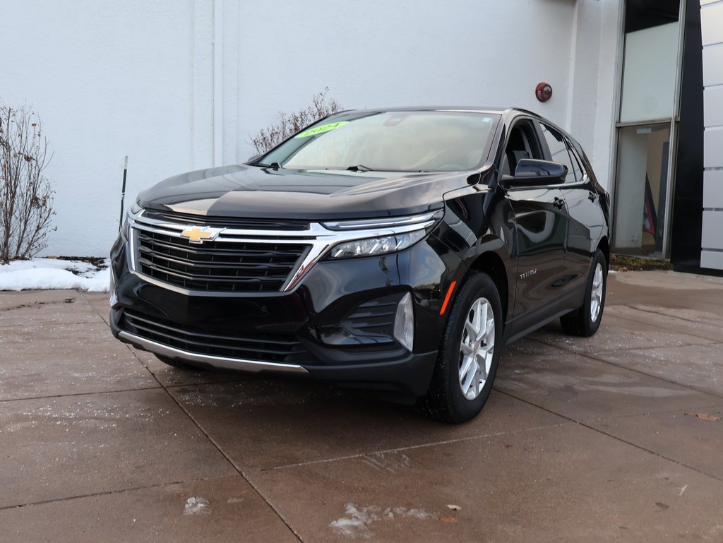 Used 2024 Chevrolet Equinox LT w/ LPO, Floor Liner Package image 4