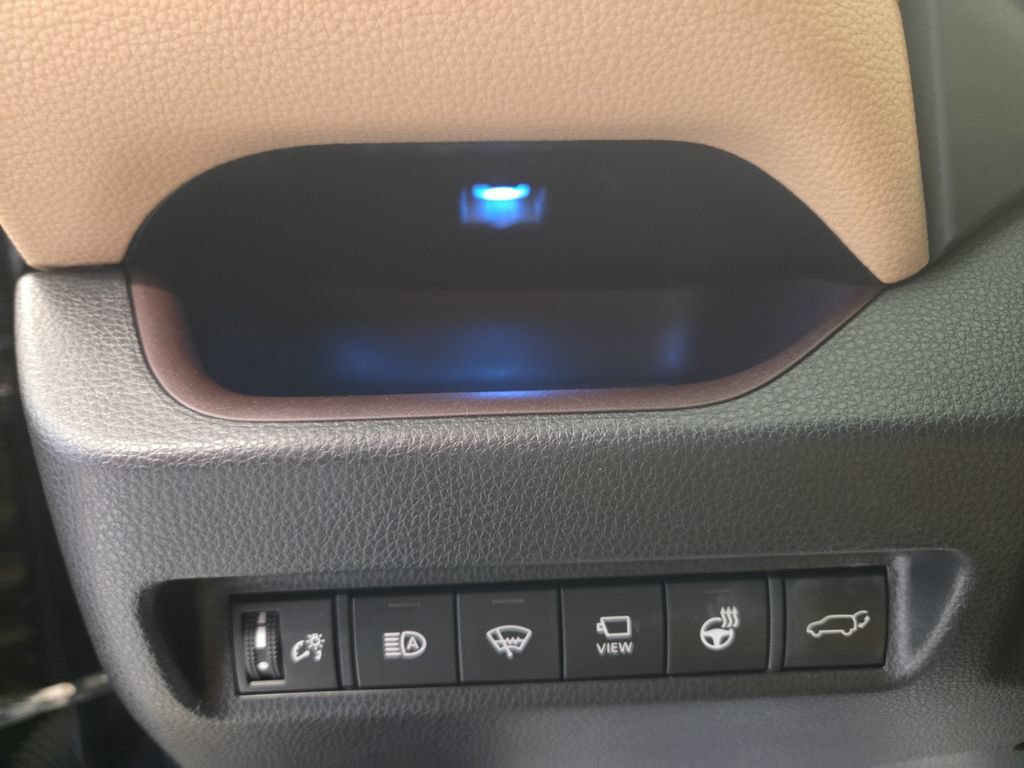 Used 2019 Toyota RAV4 Limited w/ Advanced Technology Package AWD/4WD image 25
