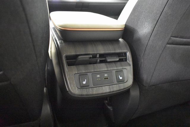 Certified 2023 Nissan Ariya AWD image 29