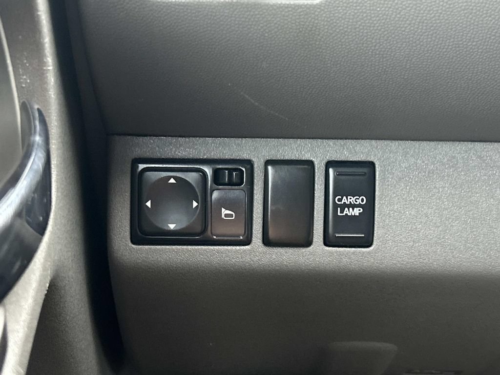 Used 2018 Nissan Frontier SV RWD image 33