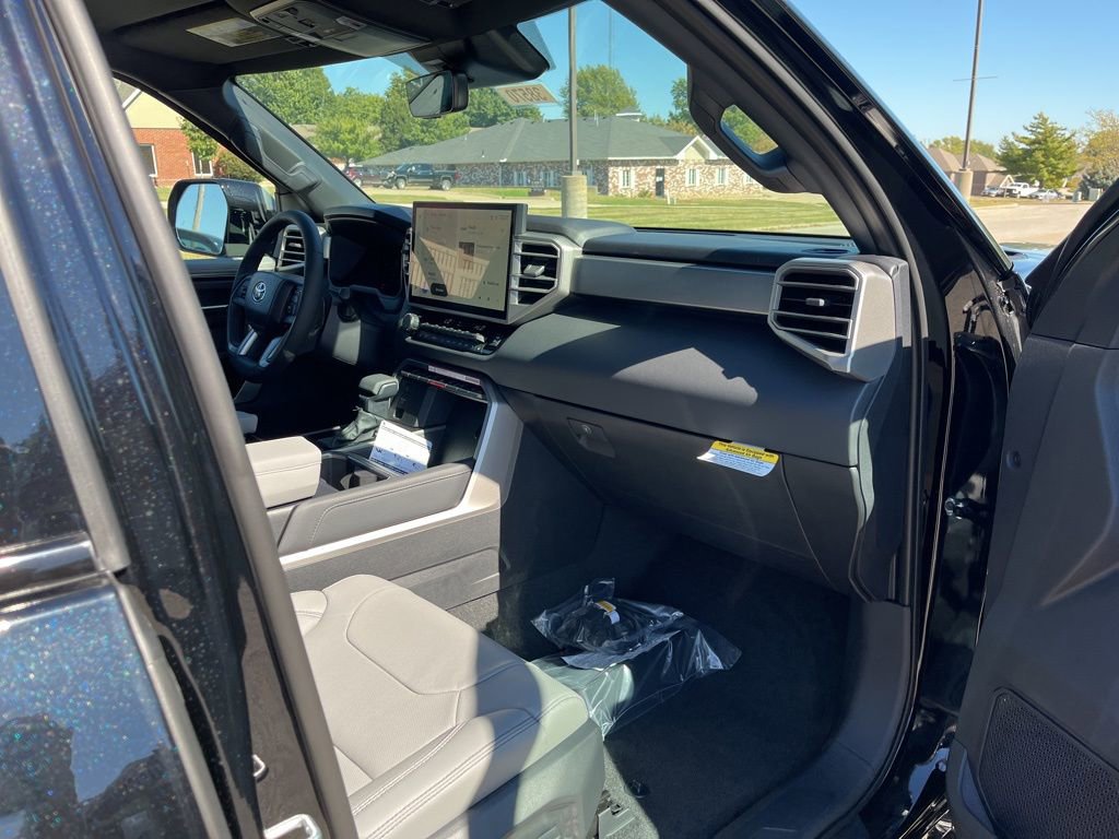New 2026 Toyota Tundra Limited image 25
