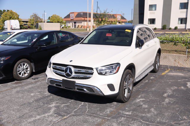 Used 2021 Mercedes-Benz GLC 300 image 4
