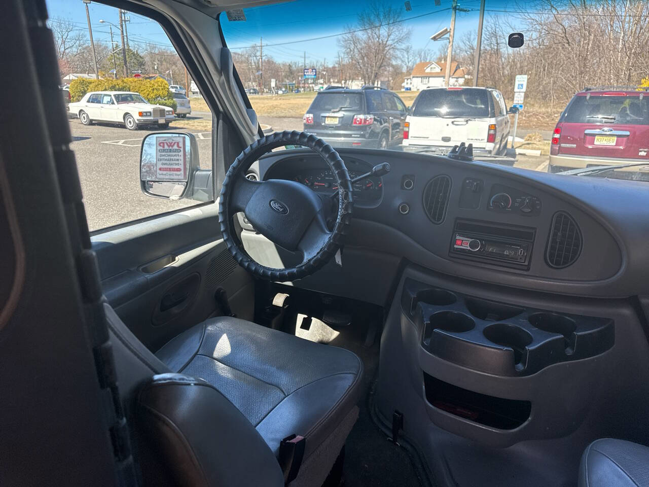 Used 2007 Ford E-250 and Econoline 250 image 13