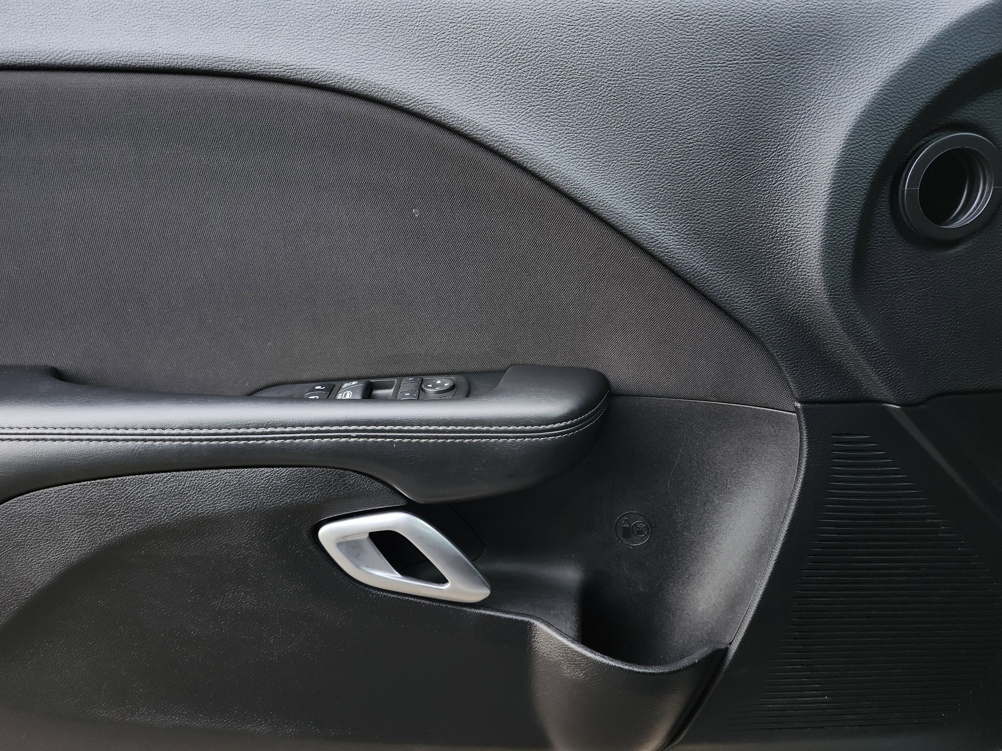 Used 2022 Dodge Challenger R/T w/ Blacktop Package image 16