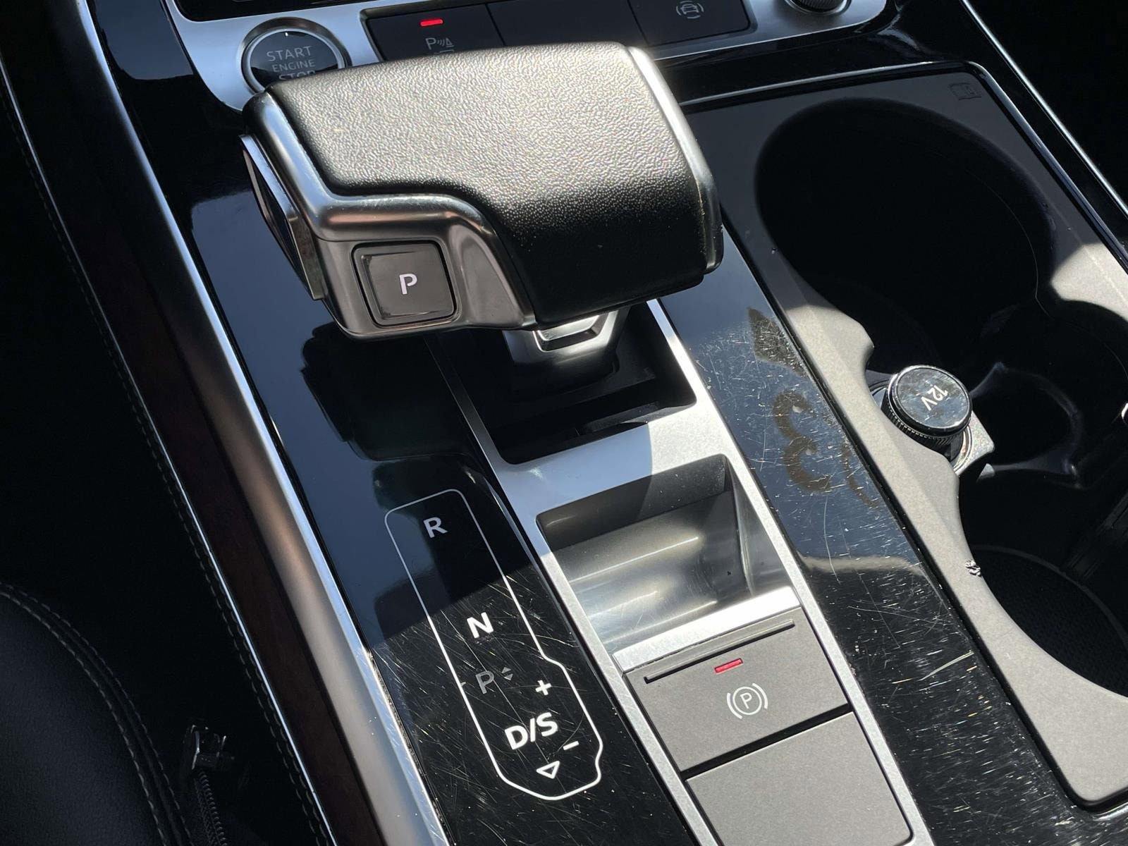 Certified 2023 Audi Q8 Premium Plus w/ Premium Plus Package AWD/4WD image 29