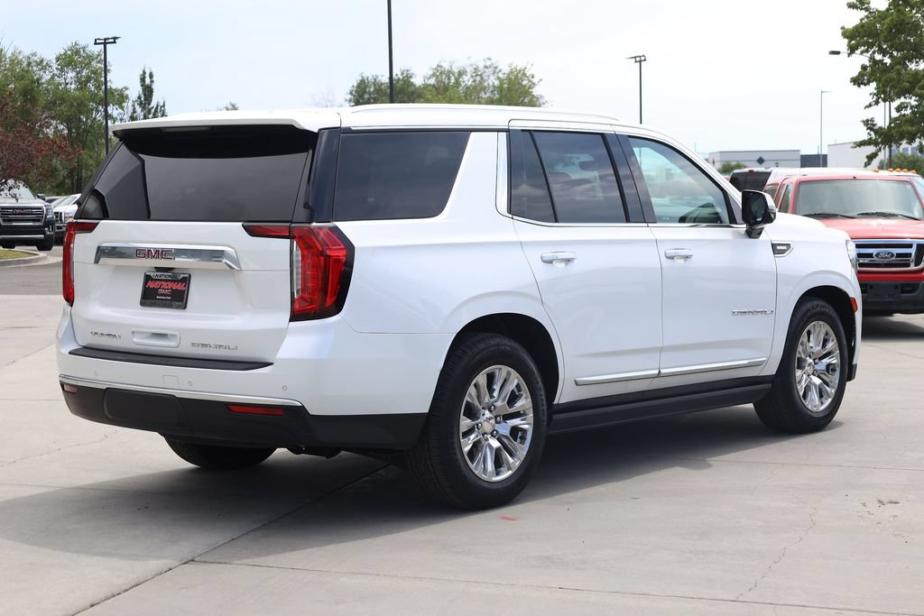 Used 2022 GMC Yukon Denali w/ Denali Ultimate Package AWD/4WD image 6