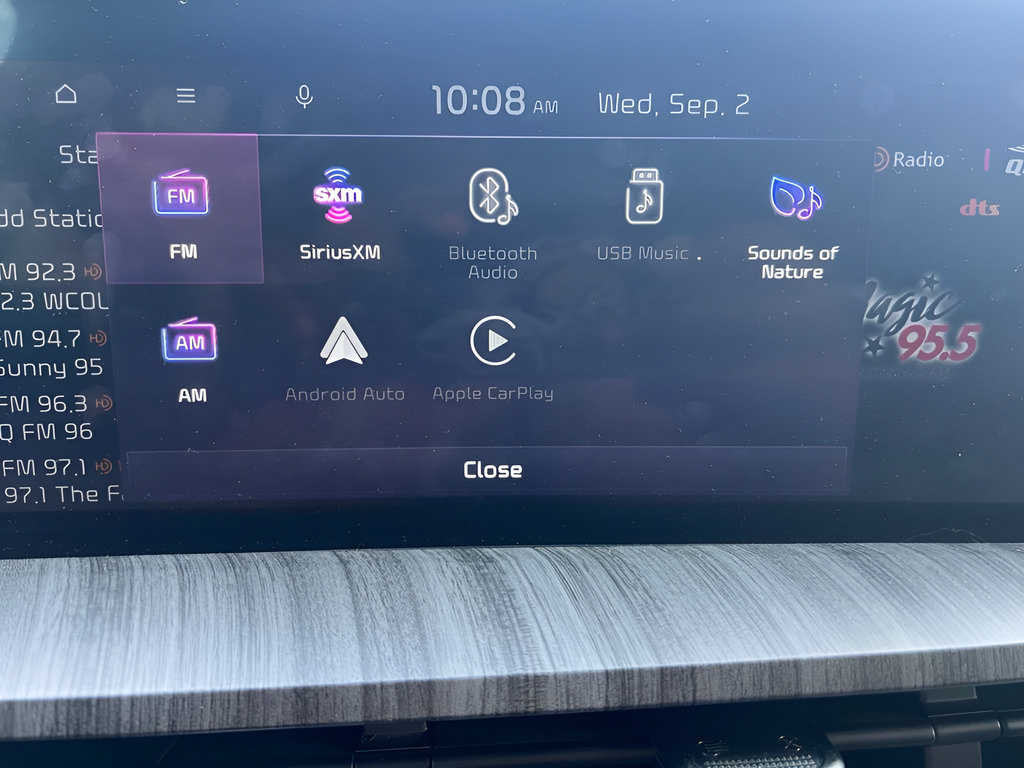 Used 2025 Kia Telluride SX w/ SX Captain's Chair Package AWD/4WD image 25