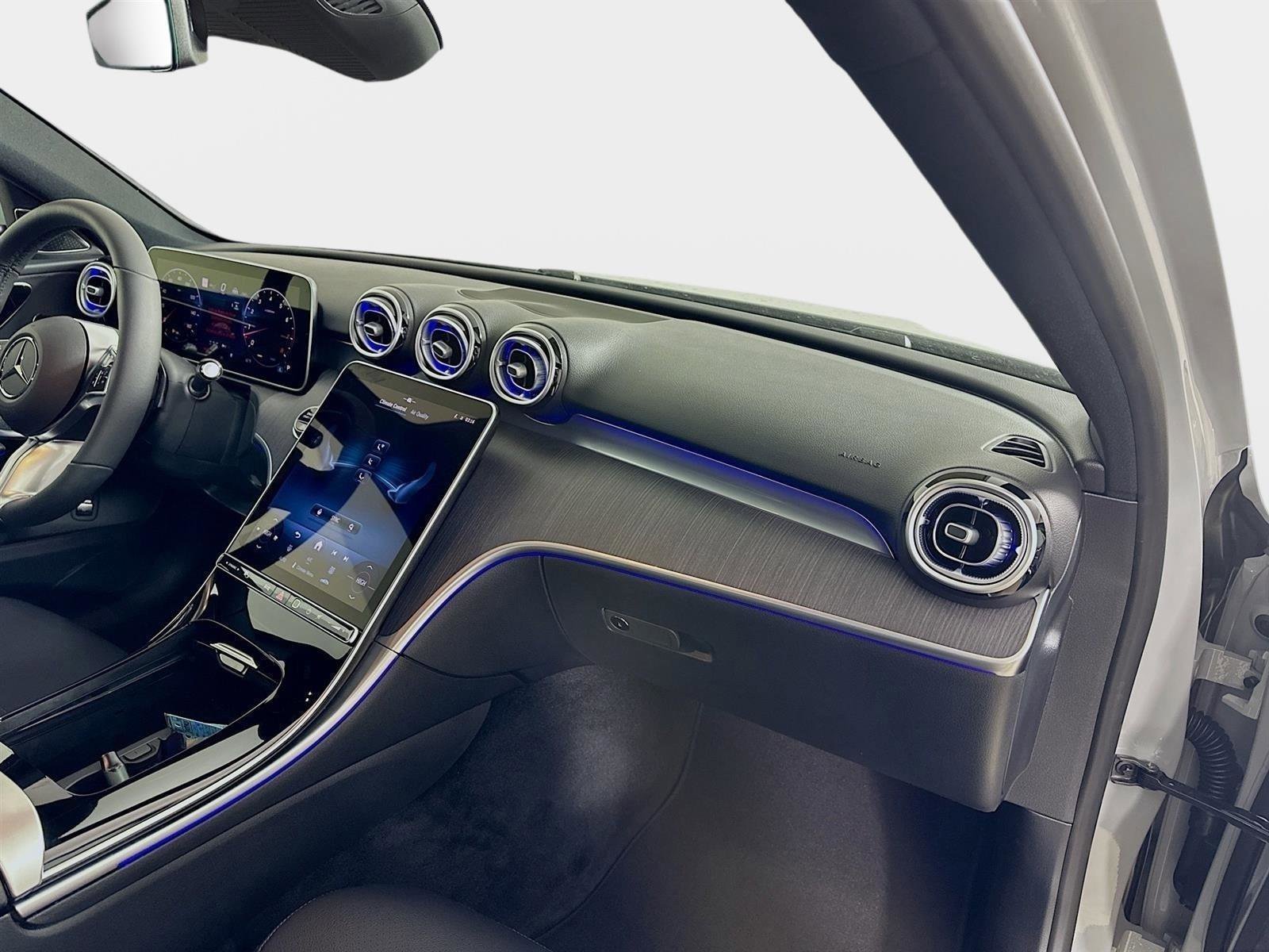 Certified 2026 Mercedes-Benz C 300 4MATIC Sedan image 37