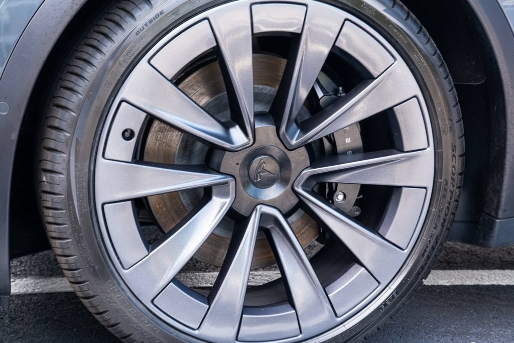 Used 2023 Tesla Model X AWD/4WD image 19