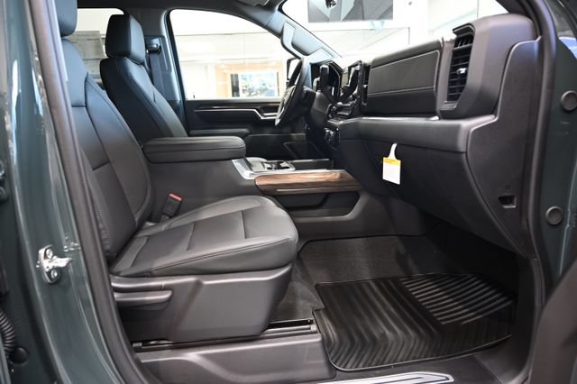 New 2026 Chevrolet Silverado 2500 LT w/ Trail Boss Package AWD/4WD image 14