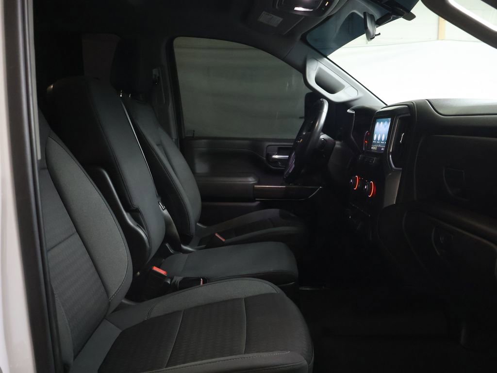 Used 2023 Chevrolet Silverado 2500 LT w/ Convenience Package image 9