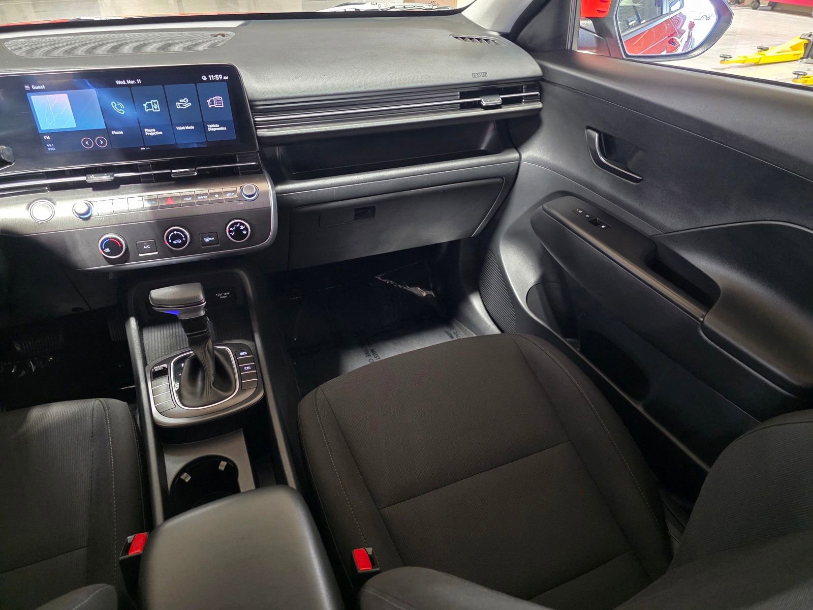 Certified 2024 Hyundai Kona SE FWD image 17