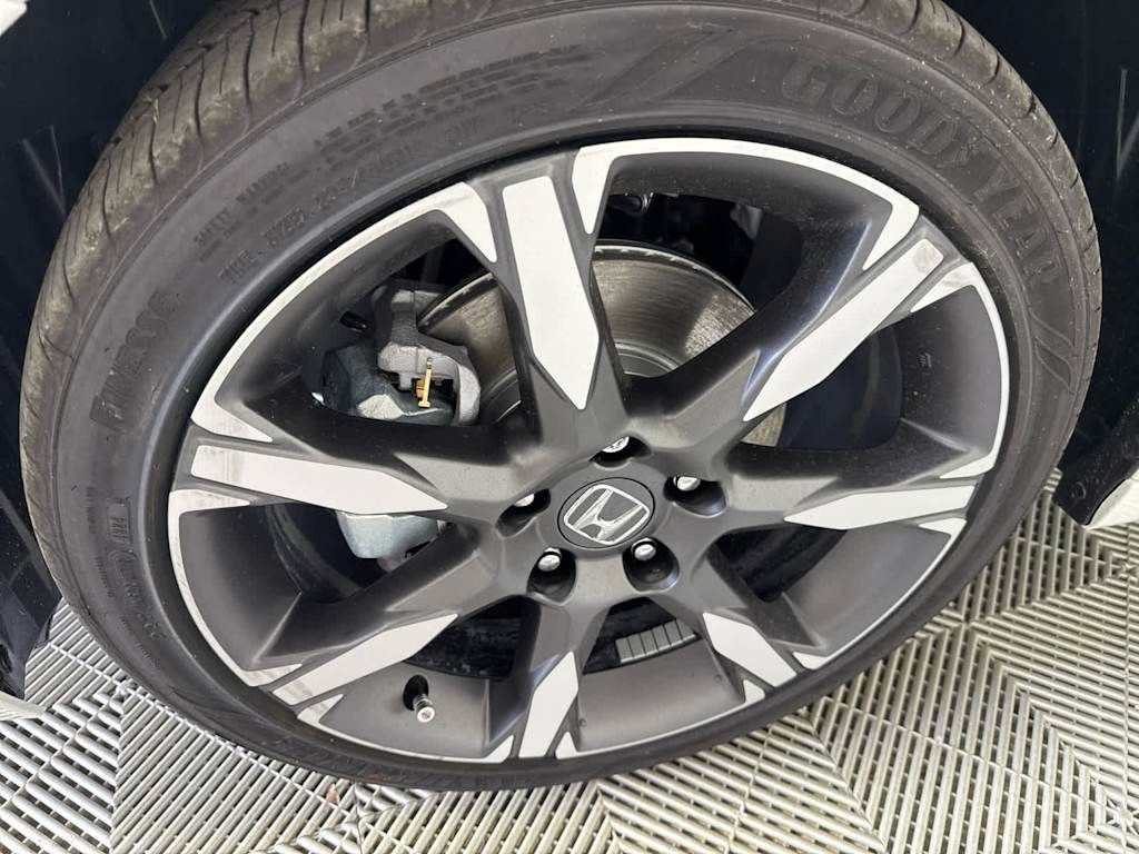 New 2025 Honda Civic Sport Touring image 33