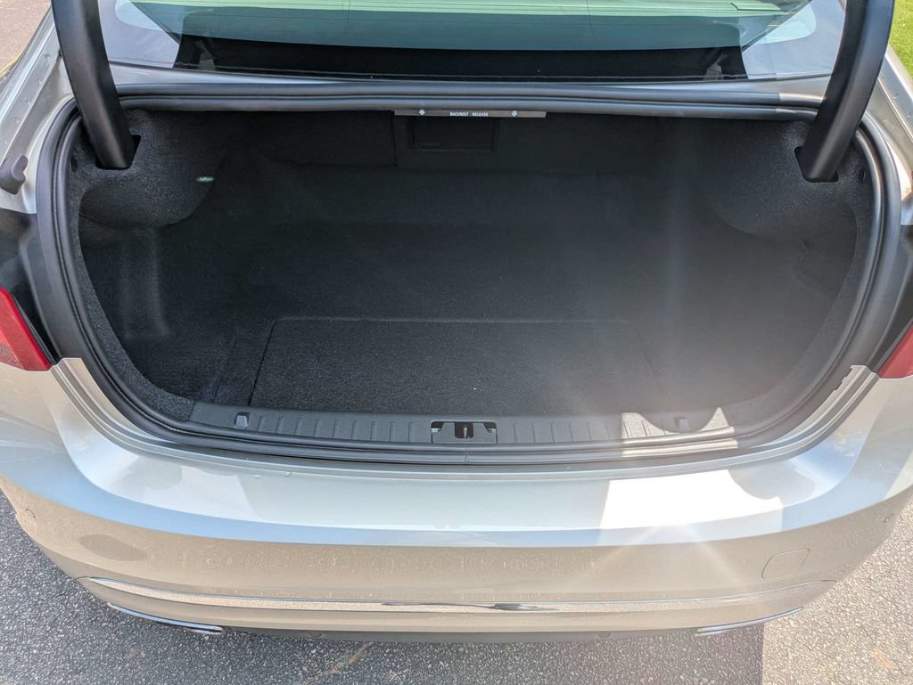 Used 2018 Volvo S60 T5 Inscription FWD image 15