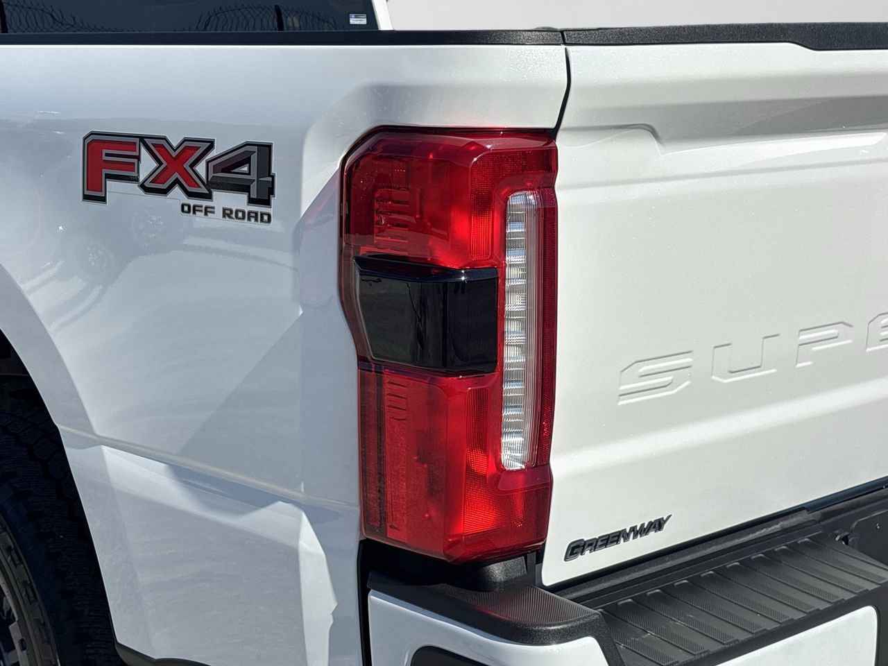 Used 2024 Ford F250 Lariat w/ Sport Appearance Package image 7