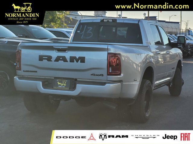 New 2026 RAM 3500 Laramie AWD/4WD image 4