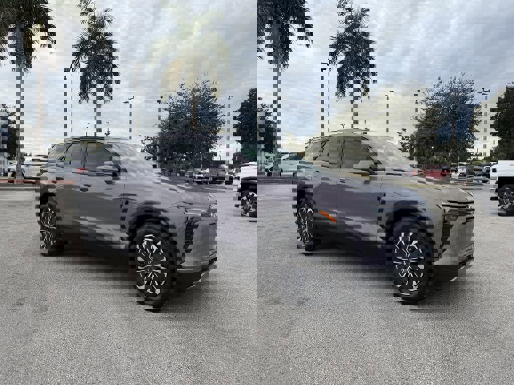 New 2026 Chevrolet Blazer EV LT image 2