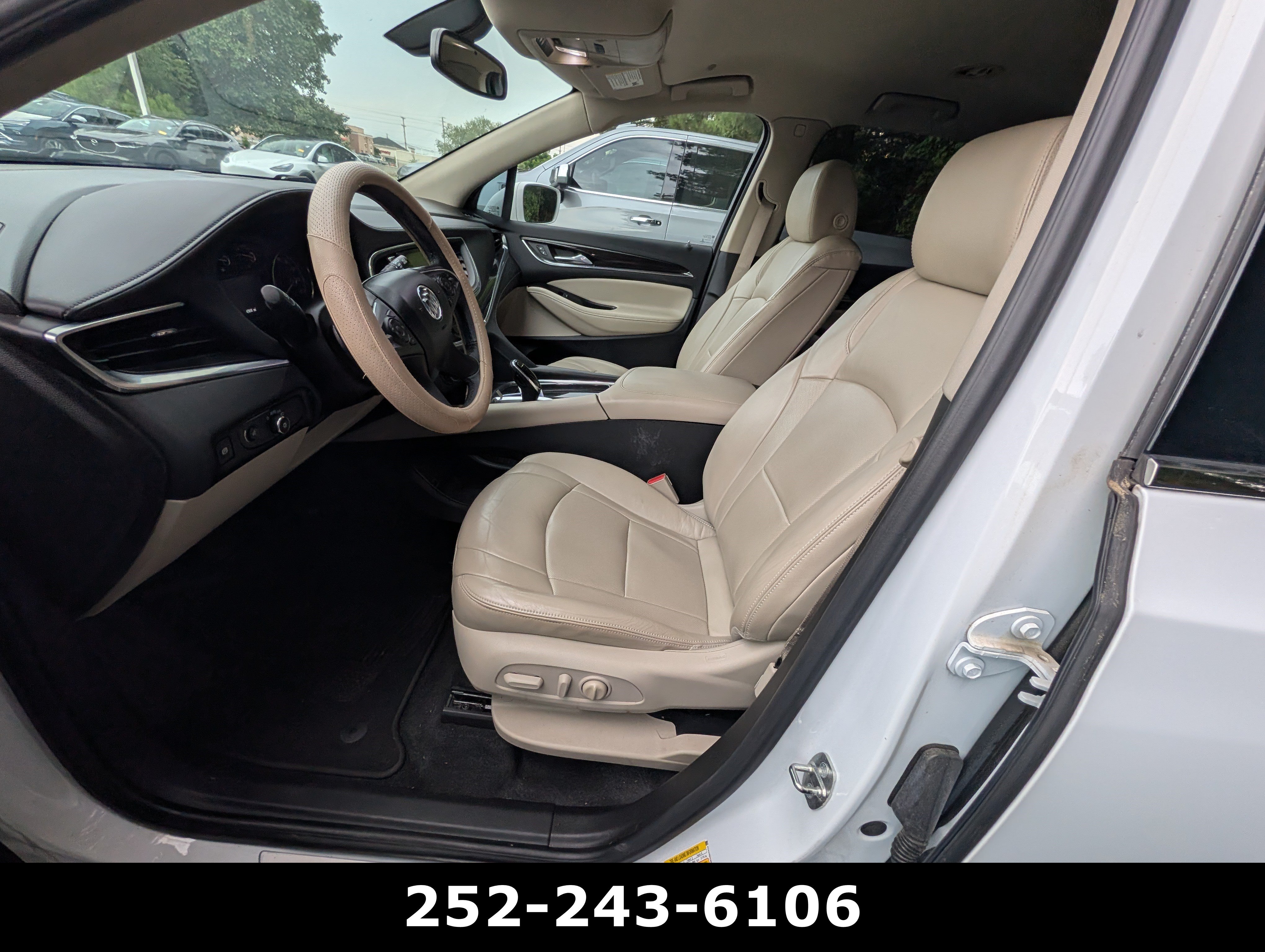 Used 2018 Buick Enclave Essence FWD image 13
