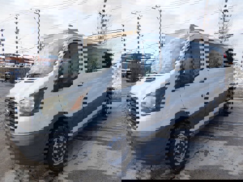 Used 2015 Ford Transit 350 XL image 3