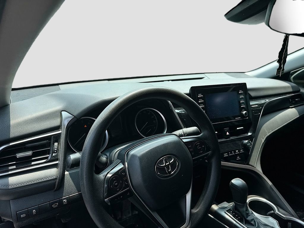 Used 2023 Toyota Camry LE FWD image 8