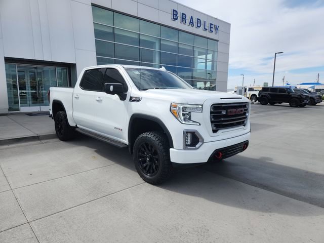 Used 2021 GMC Sierra 1500 AT4 w/ AT4 Premium Package AWD/4WD image 4