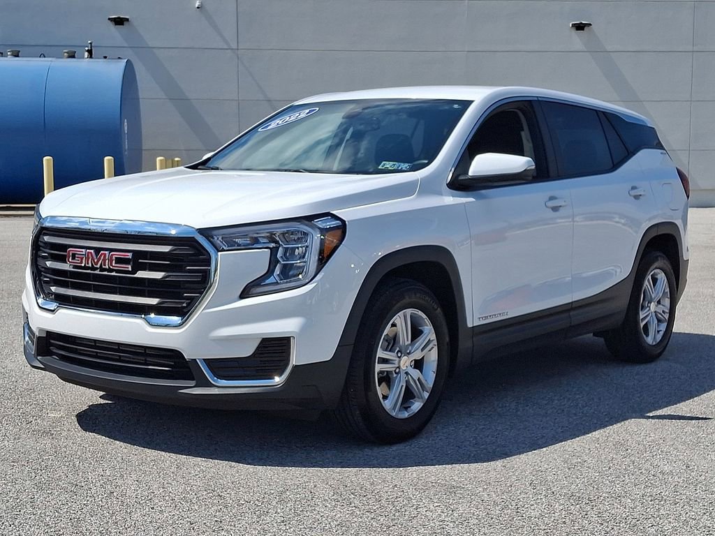 Used 2022 GMC Terrain SLE image 6