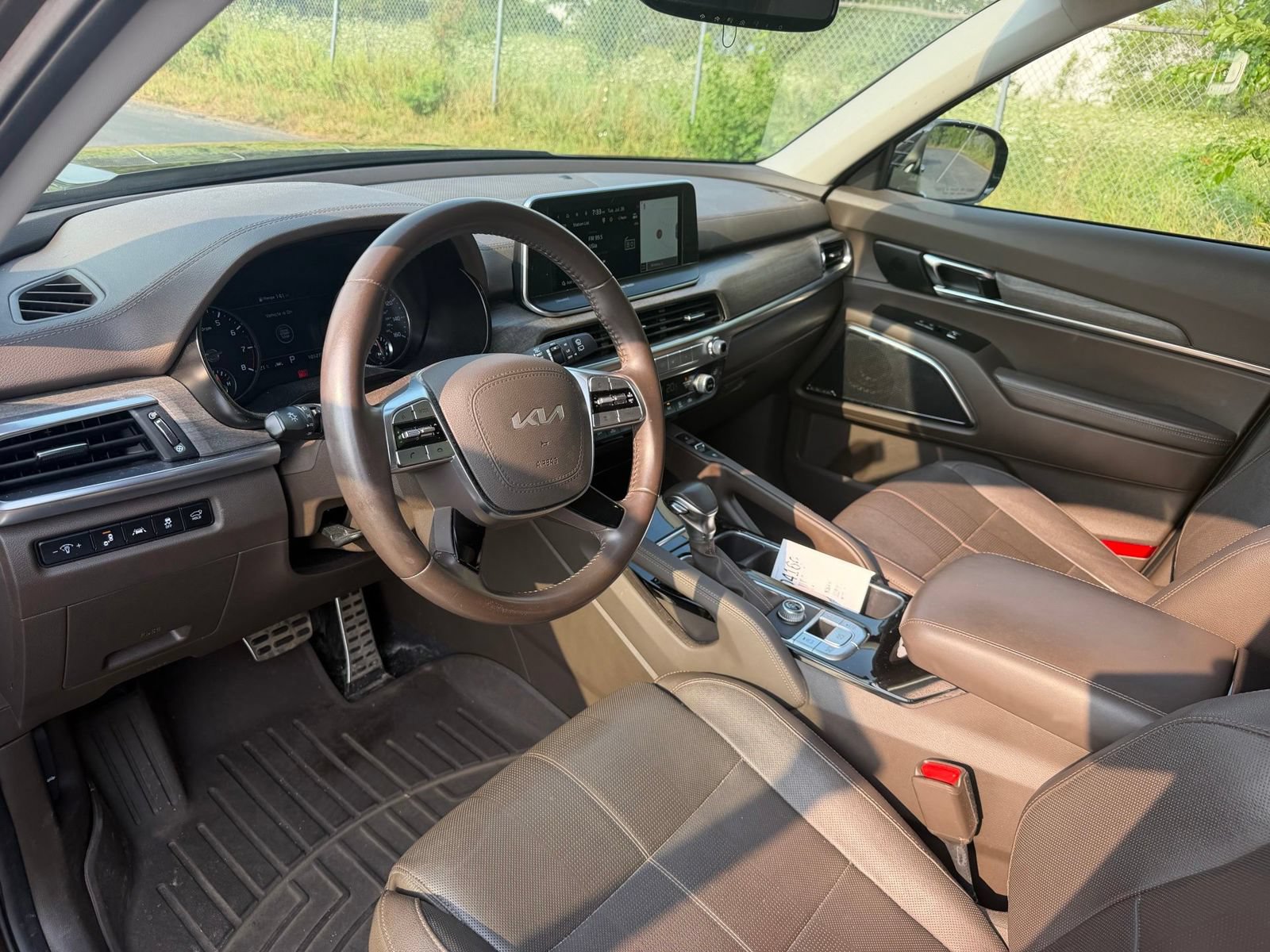 Used 2022 Kia Telluride SX FWD image 12