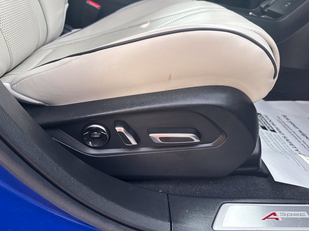 Used 2025 Acura RDX w/ Advance Package AWD/4WD image 33