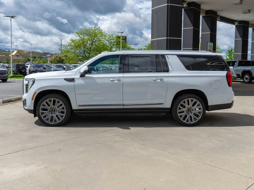 New 2026 GMC Yukon XL Denali Ultimate AWD/4WD image 4